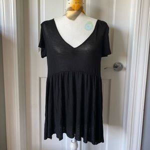 Black baby doll top/dress